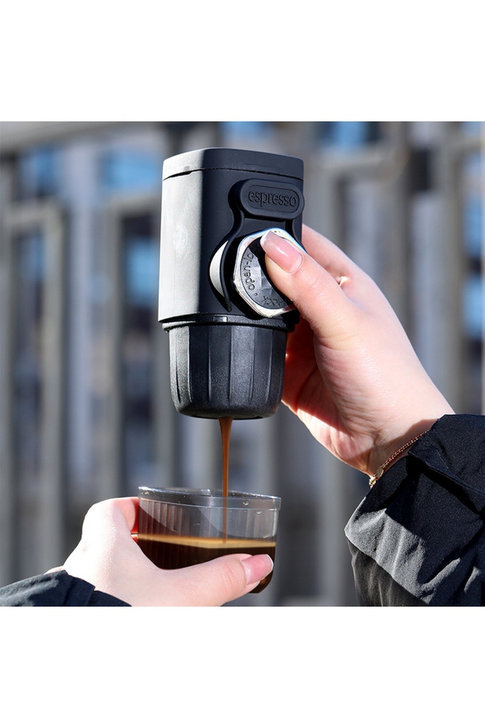 Seyahat Tipi Espresso Makinesi 15 Bar - Kapsül & Öğütülmüş Kahve, 100 ml